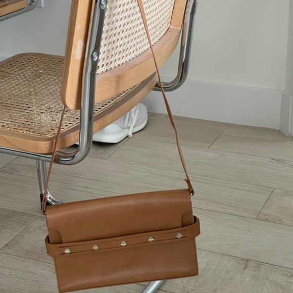 Handbag - Picture 2 of 4